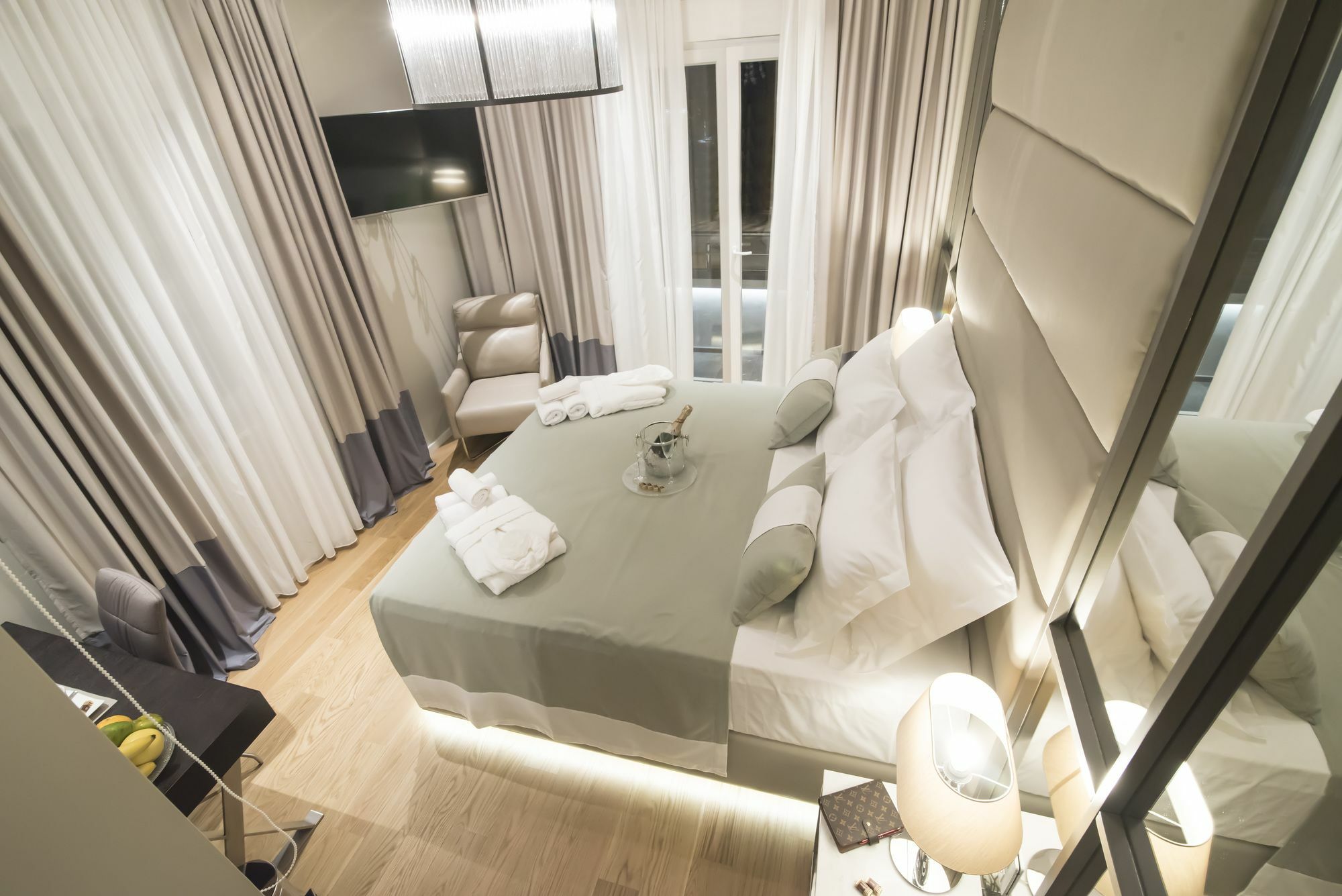 Fortuna Luxury Rooms 1 Split Exterior foto